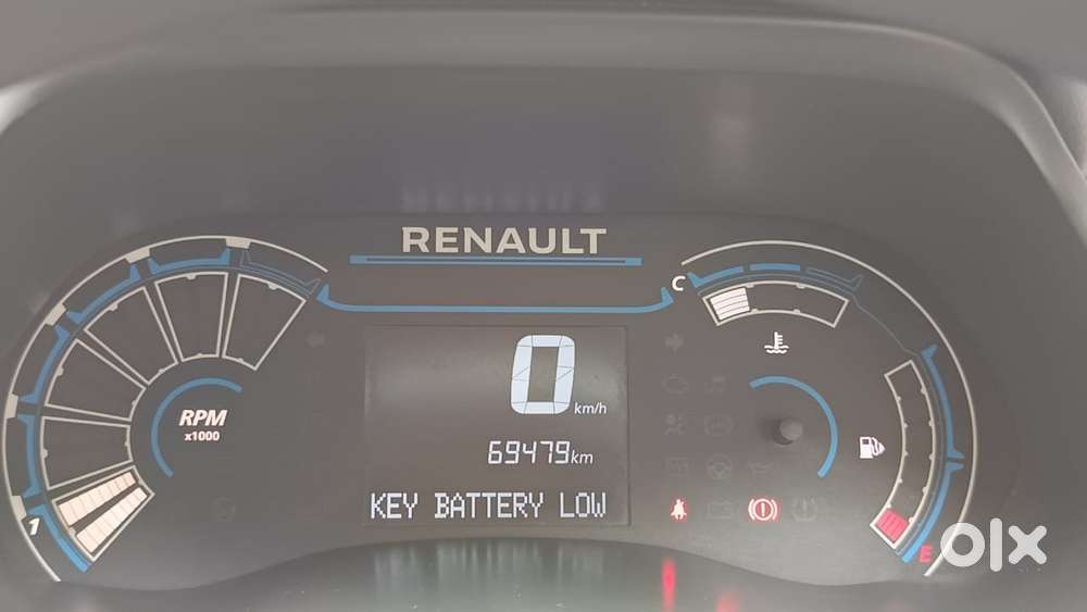 Renault Triber Rxz, 2020, Petrol