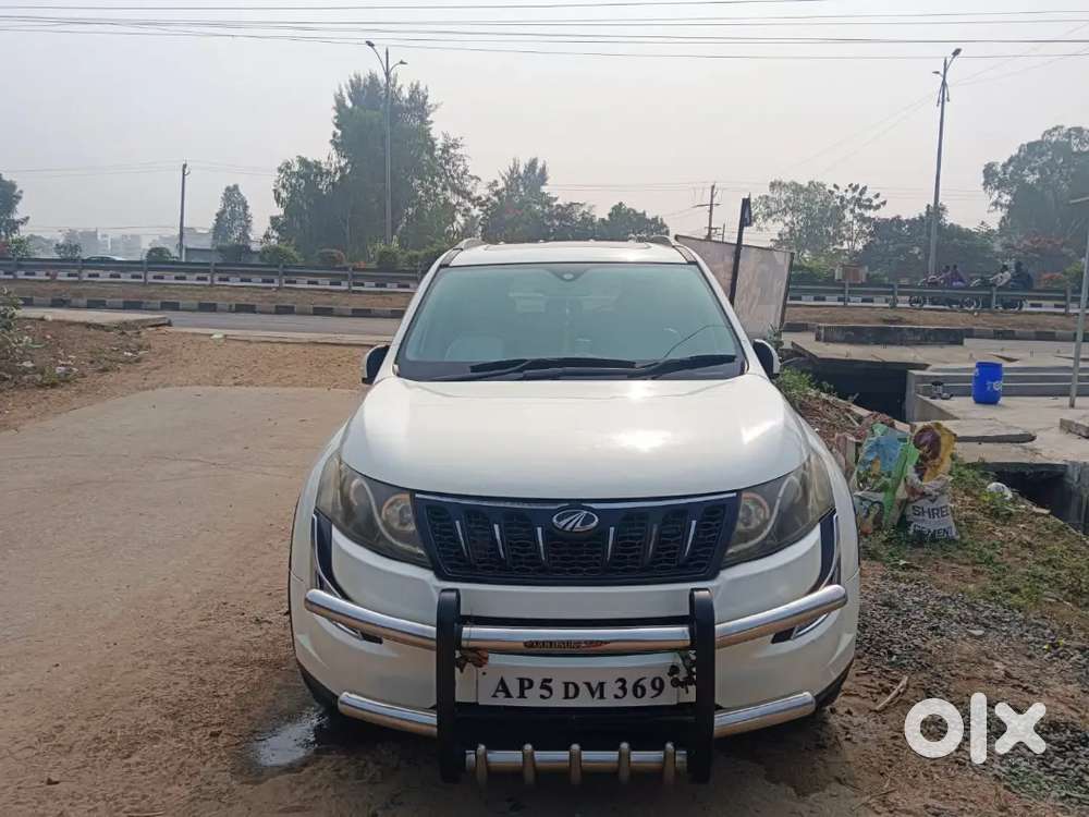 Mahindra Xuv 500 (diesel) R Fwd W10 B