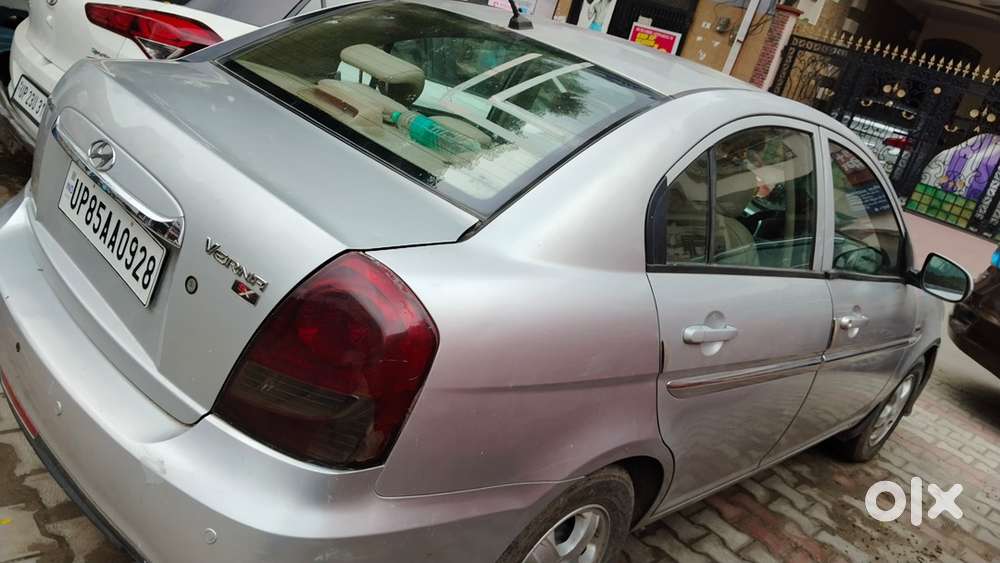 Hyundai Verna 2010 Model