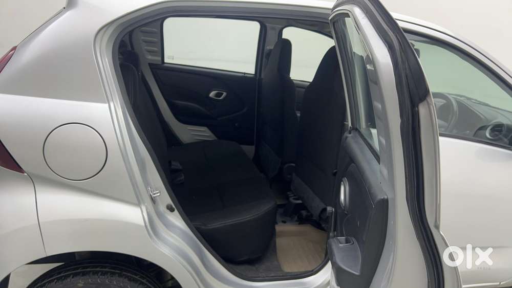 Datsun Redigo 1.0 T (o) Amt, 2018, Petrol