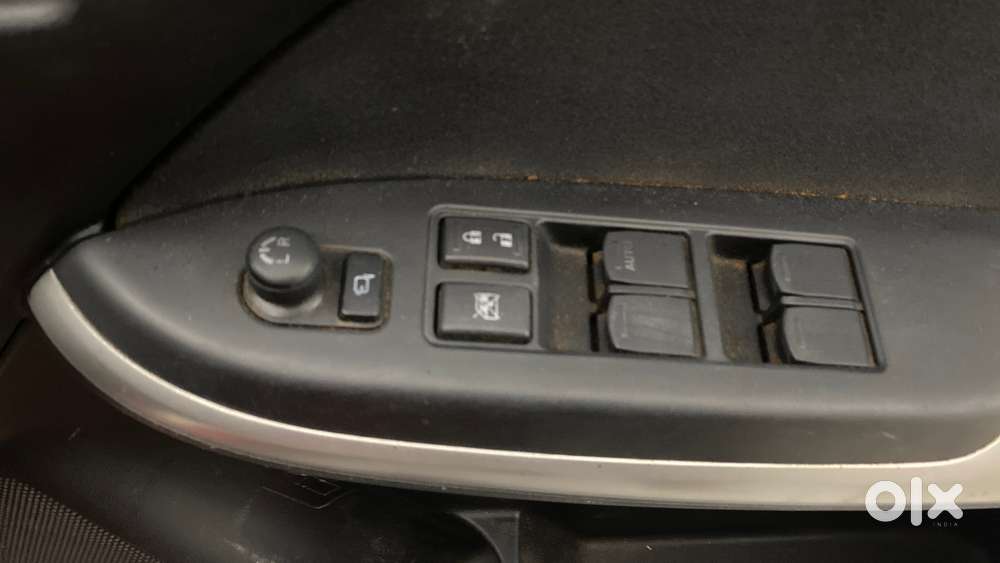 Maruti Suzuki Baleno 1.2 Delta, 2017, Petrol