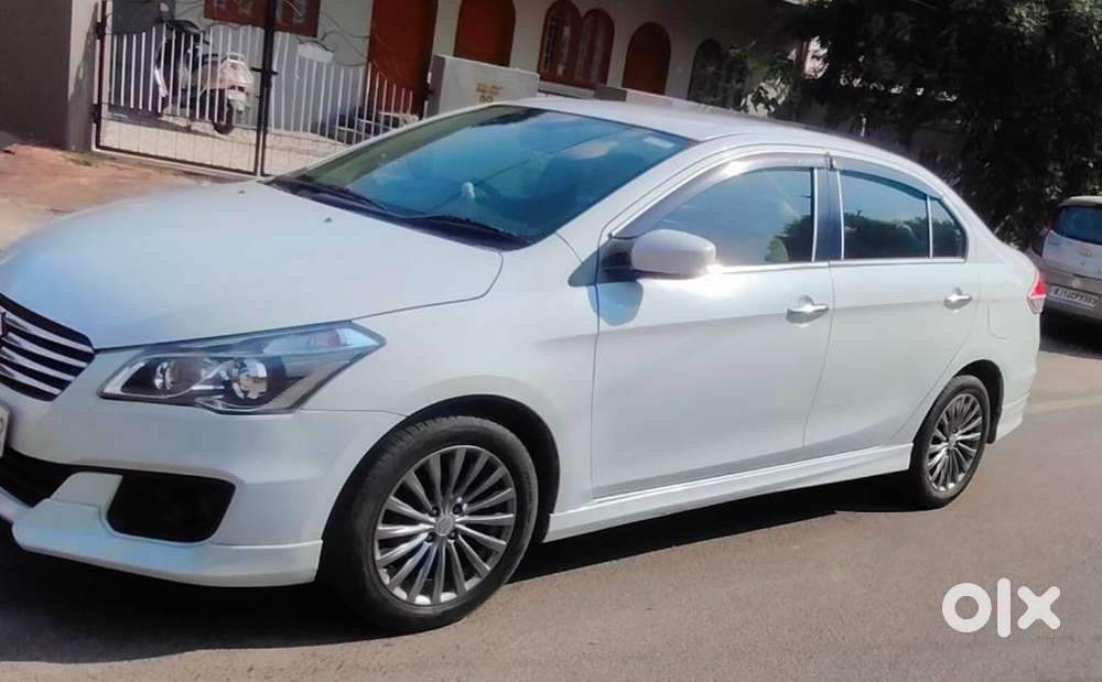 Maruti Suzuki Ciaz 1.5 Alpha Shvs Petrol, 2017, Petrol