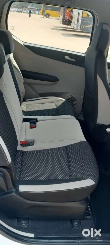 Renault Triber Rxz, 2021, Petrol