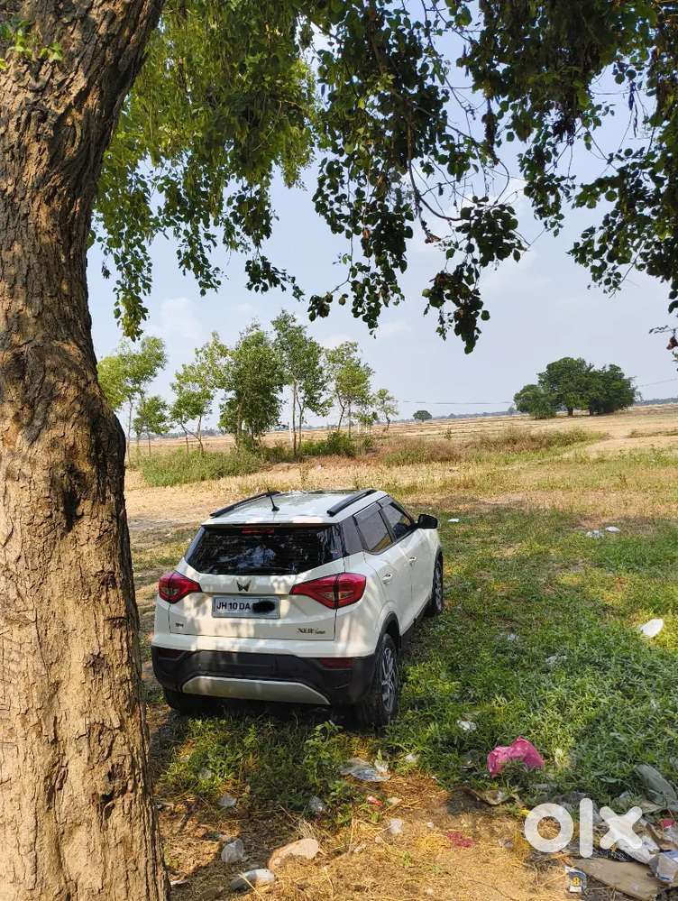 Mahindra Xuv300 1.2 W8 2025 With Vip Number