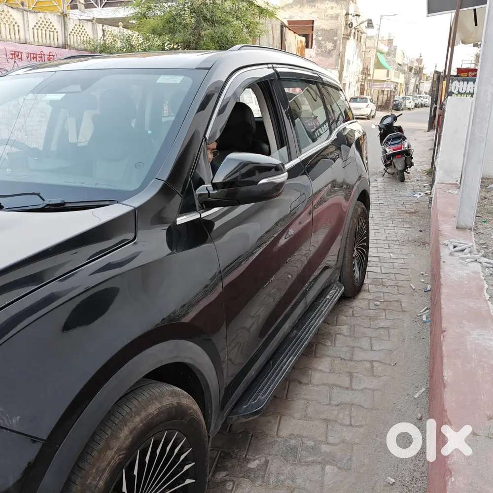 Mahindra Xuv In New Condition