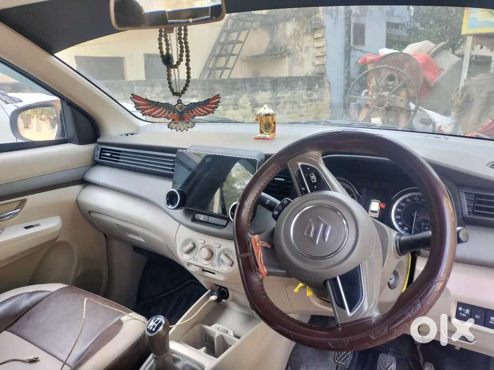 Maruti Suzuki Ertiga Vxi 2024 Or 25300 Ki 45 Emi Hai Ji