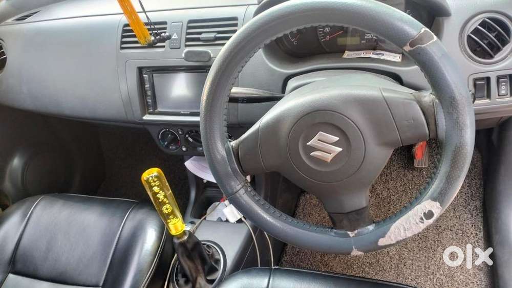 Maruti Suzuki Swift Dzire Tour 2016 Diesel Well Maintained