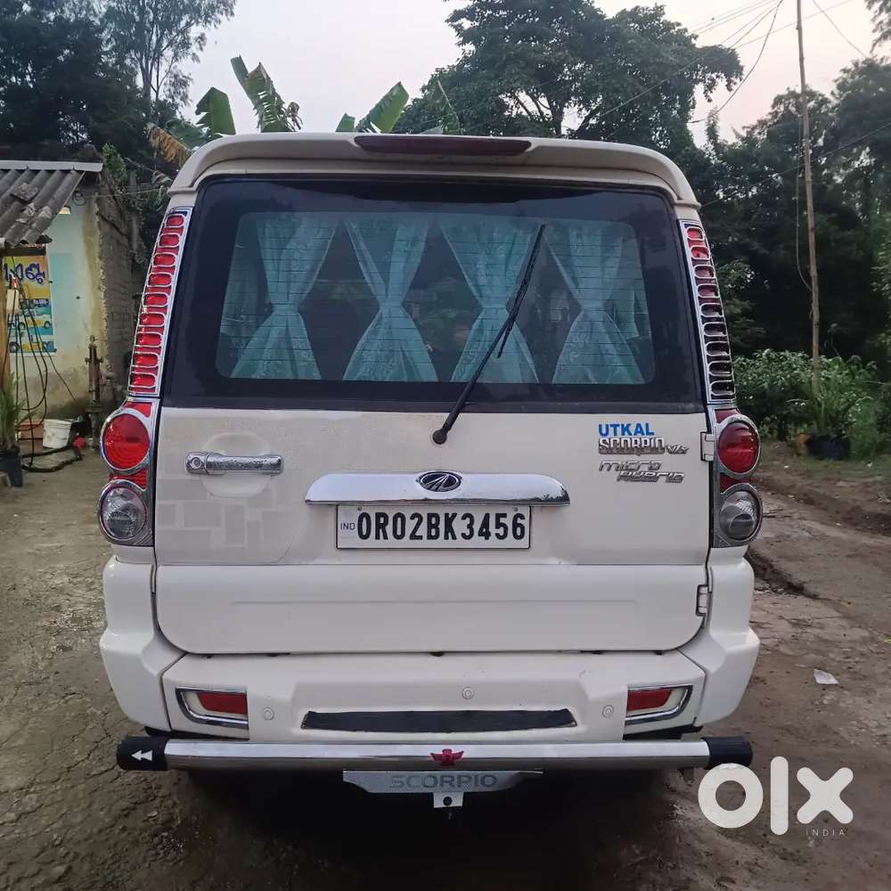 Mahindra Scorpio Vlx 2011