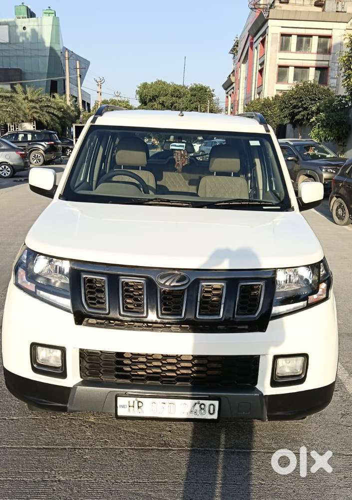 Mahindra Tuv 300 T10 Opt, 2019, Diesel