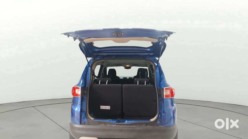 Renault Triber Rxz Easy-r Amt, 2023, Petrol