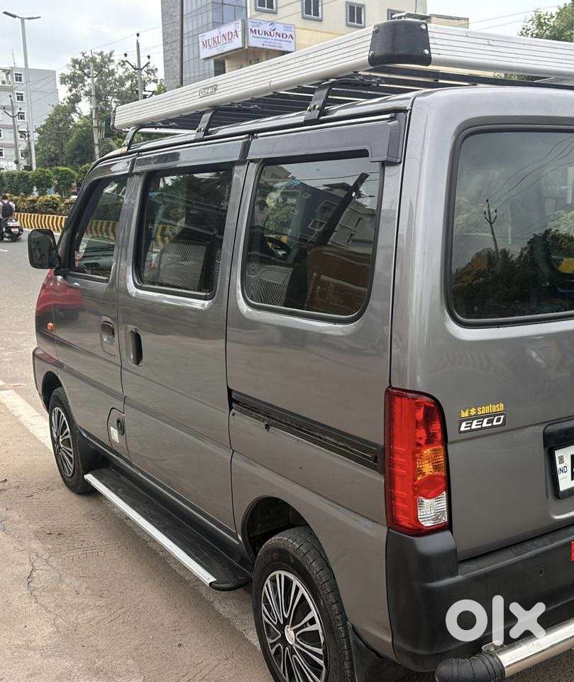 Maruti Suzuki Eeco 5 Str Ac(o) Cng, 2025, Petrol