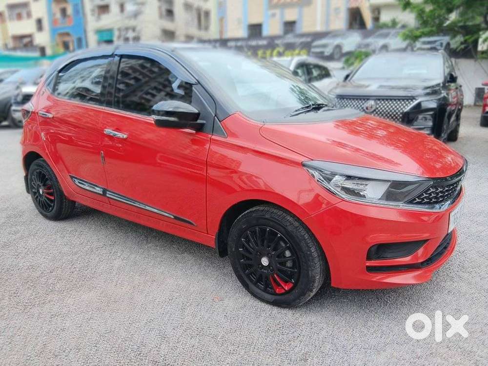 Tata Tiago 1.2 Revotron Xt (o), 2024, Petrol