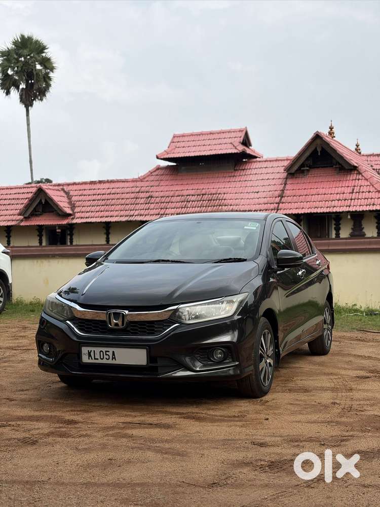Honda City I-vtec V, 2018, Petrol