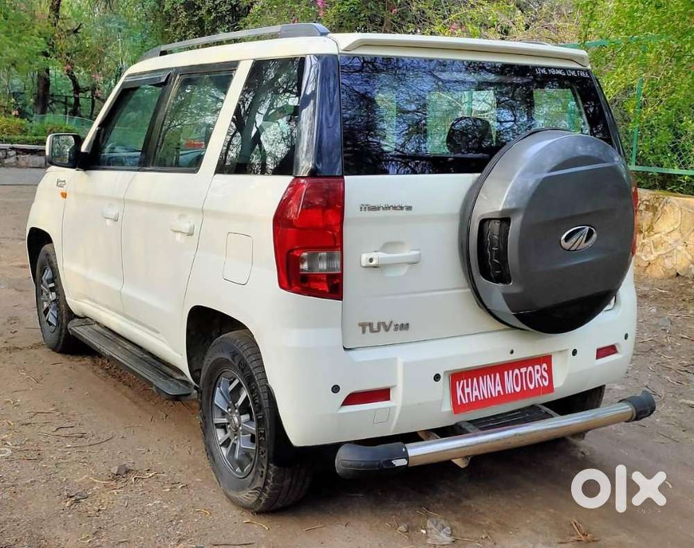 Mahindra Tuv 300 T10 Amt (automatic), 2018, Diesel