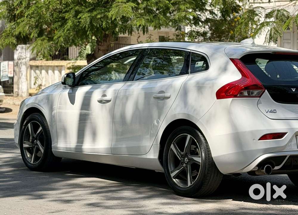 Volvo V40 D3 R Design, 2016, Diesel