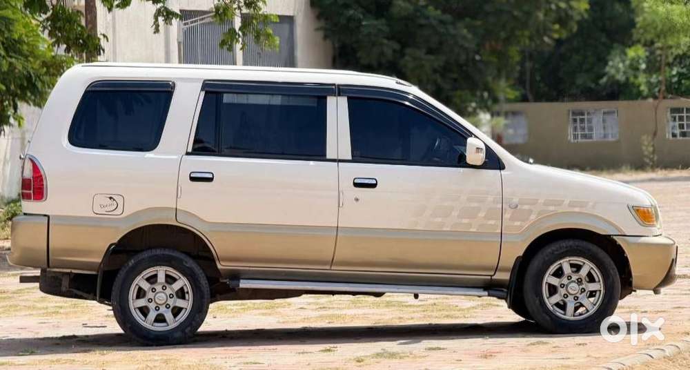 Chevrolet Tavera Neo 3 Lt- 8 Str Bs-iii, 2016, Diesel