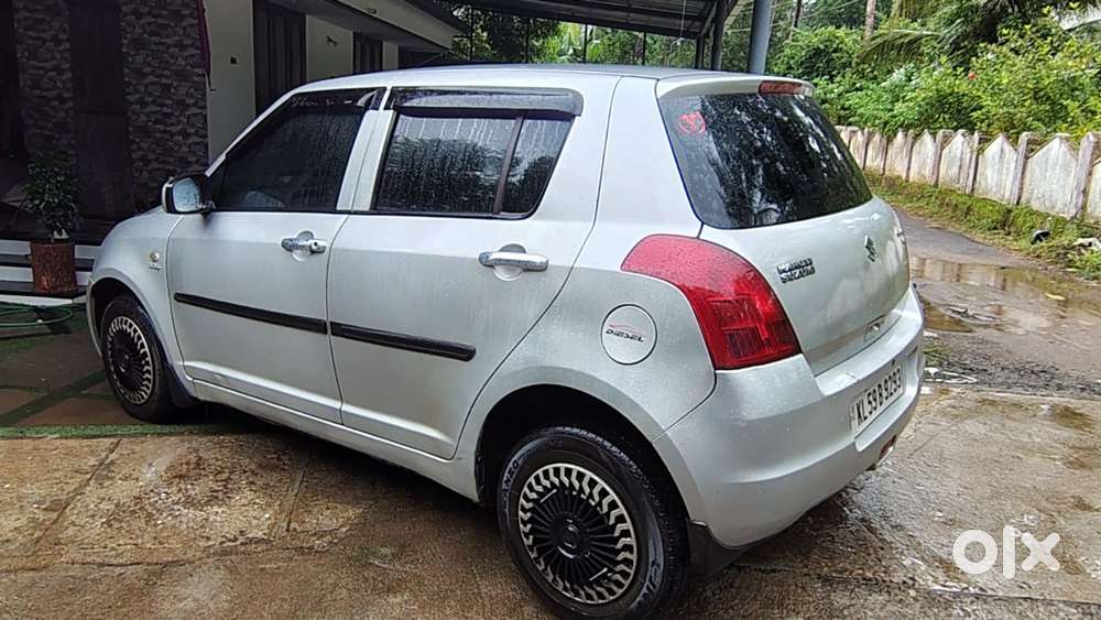 Maruti Suzuki Swift Ldi Optional, 2010, Diesel