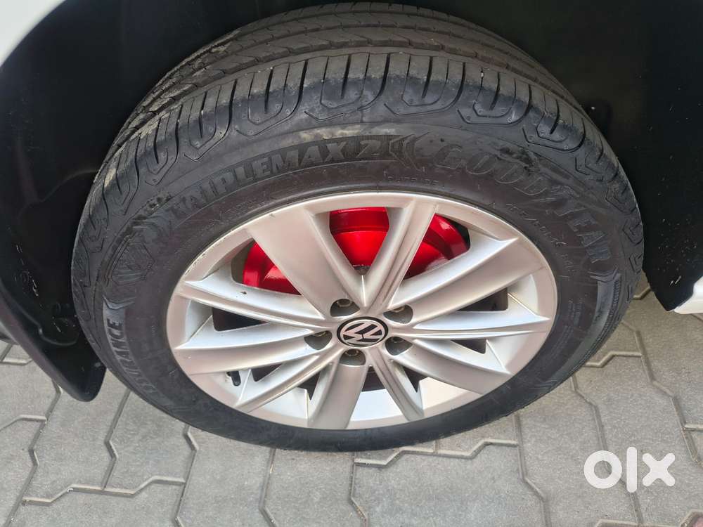 Volkswagen Vento 1.2l Tsi Highline Plus At Petrol, 2022, Petrol
