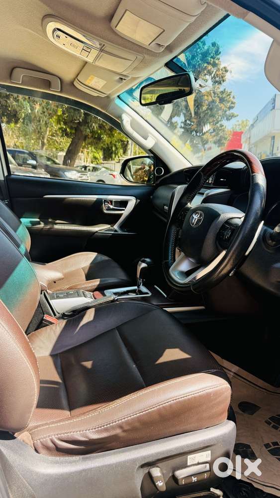 Toyota Fortuner 4x2 At 2.8 Diesel, 2020, Diesel