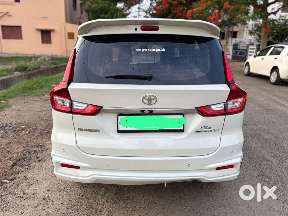 Toyota Rumion V Mt, 2024, Petrol