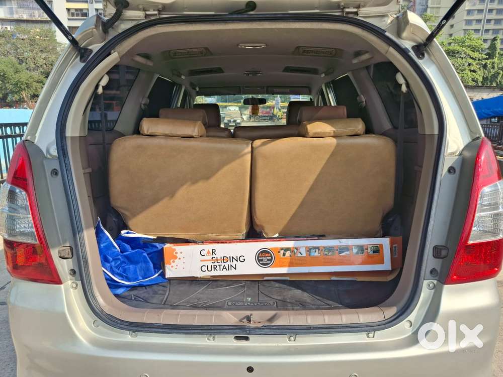 Toyota Innova 2.5 G (diesel) 8 Seater, 2015, Diesel