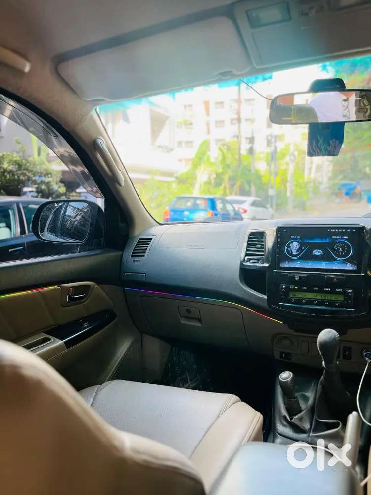 Toyota Fortuner 2012
