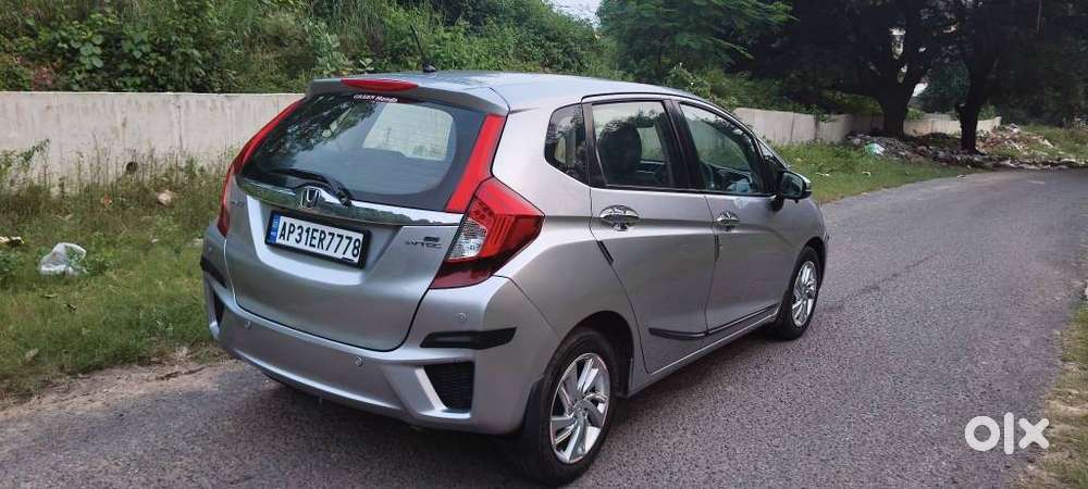 Honda Jazz V Automatic, 2018, Petrol