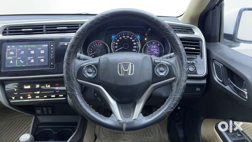 Honda City 1.5 V 4th Gen I-vtec Mt, 2022, Petrol