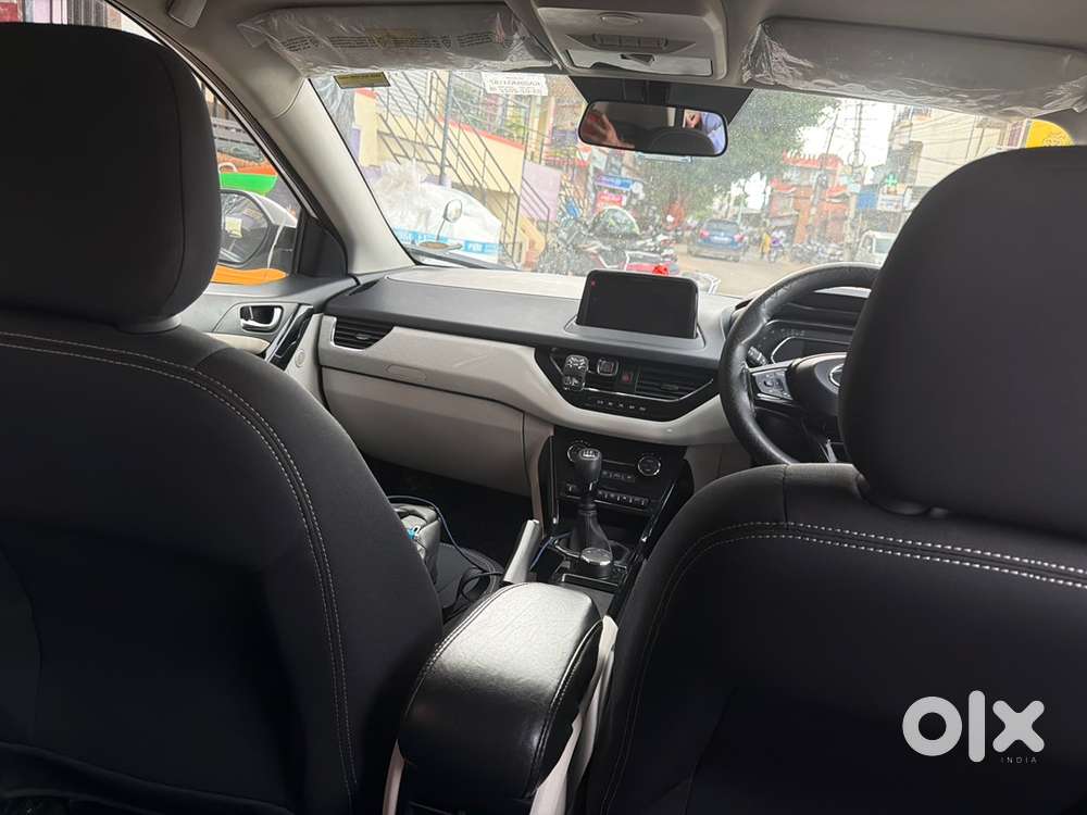 Tata 2022 Petrol Car Manual