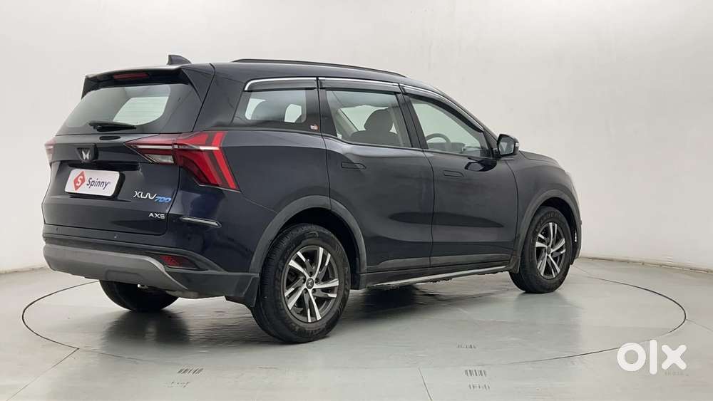Mahindra Xuv700 2.0 Ax 5 Petrol At Str, 2023, Petrol