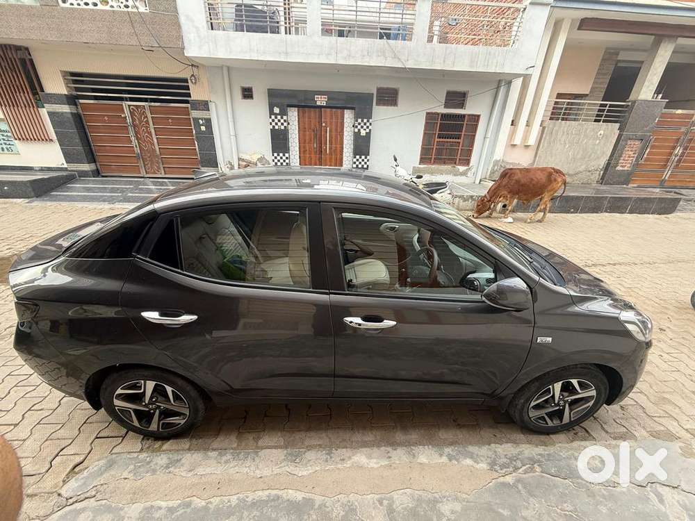 Hyundai Aura 2022 Petrol Well Maintained