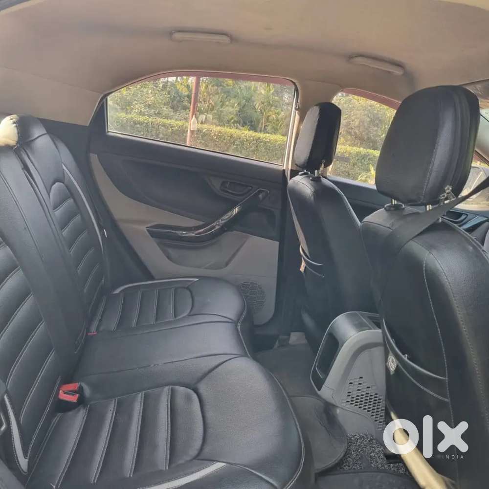 Tata Nexon Xm 2018