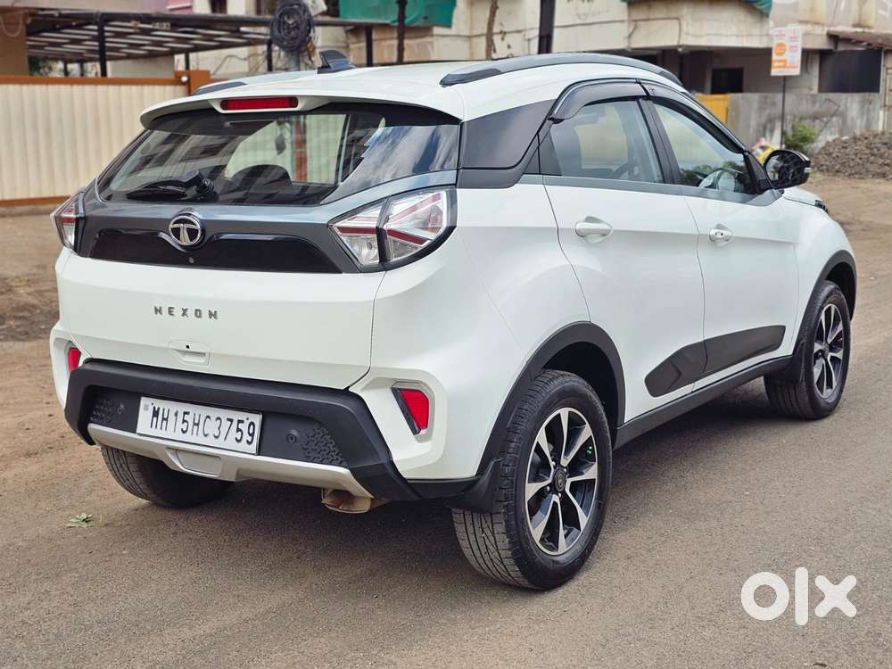 Tata Nexon 1.2 Revotron Xza Plus, 2020, Petrol