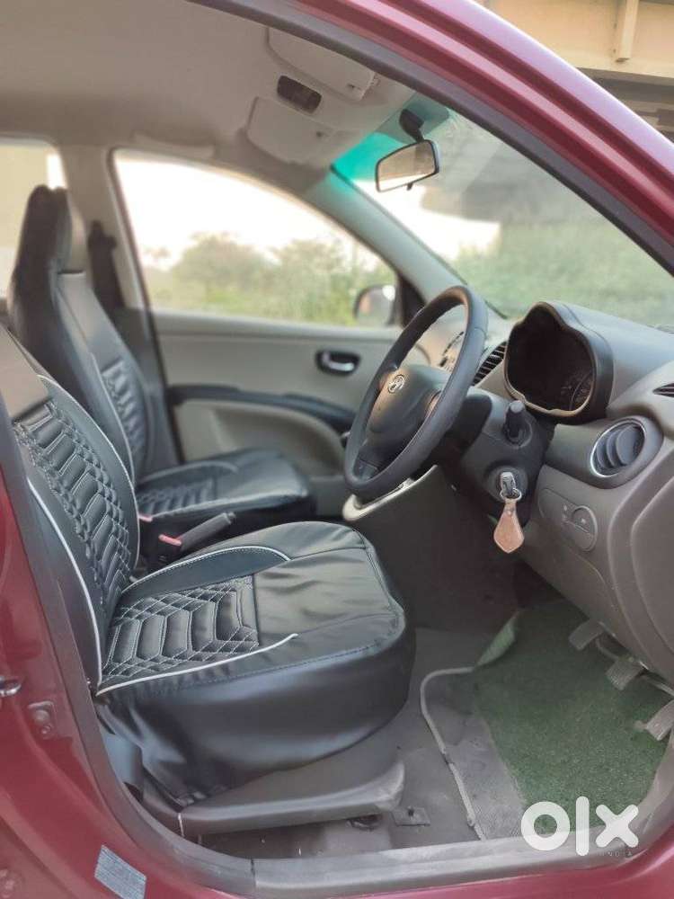 Hyundai I10 Sportz, 2014, Petrol