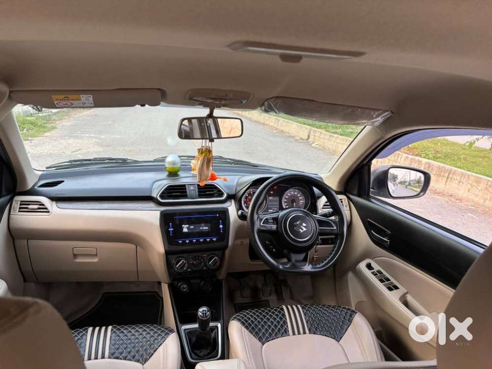 Maruti Suzuki Dzire Vxi Ags, 2022, Petrol