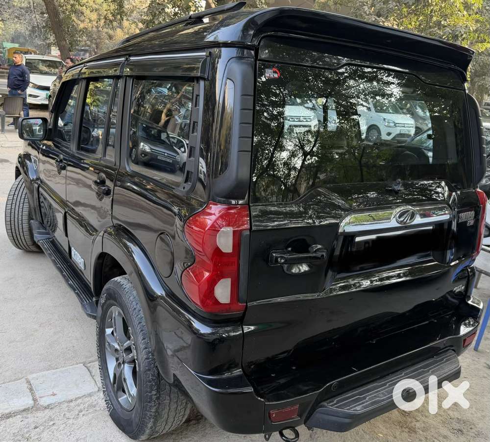 Mahindra Scorpio Classic 2.2 S 11 Mt 7 Str, 2021, Diesel