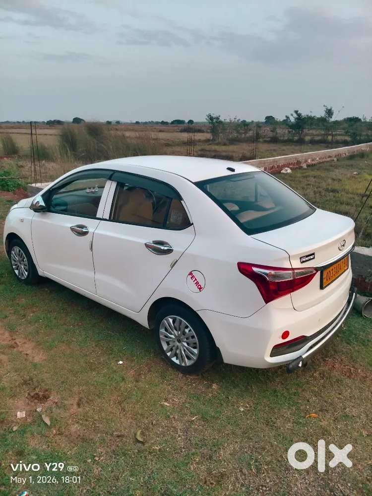 Hyundai Xcent Petrol Well Maintained