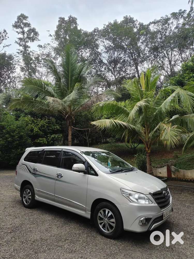 Toyota Innova Diesel 2015