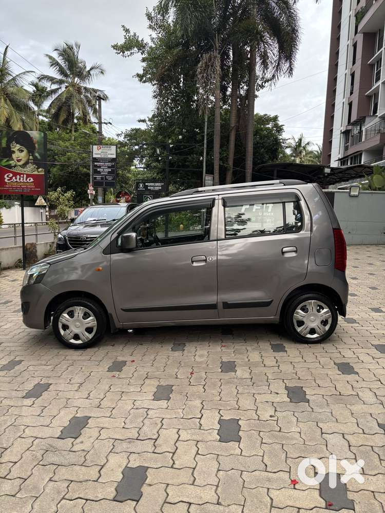Maruti Suzuki Wagon R Vxi Optional, 2017, Petrol