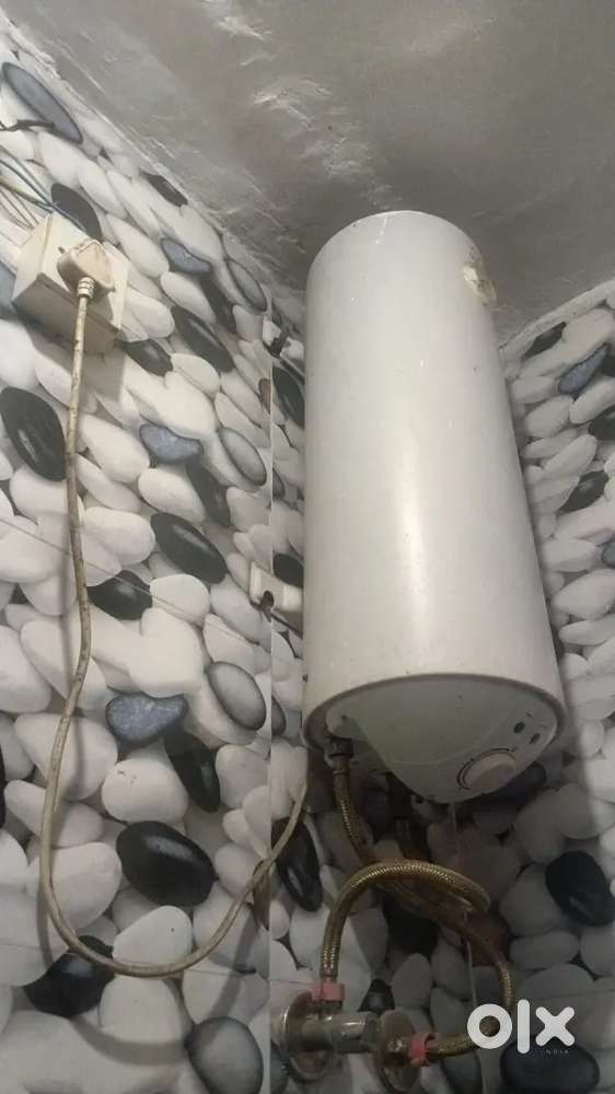 Geyser sale 25 litre all okay report