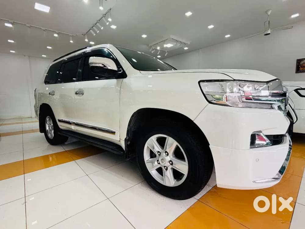 Toyota Land Cruiser [ ] 4.5 Vx Lc 200, 2014, Diesel