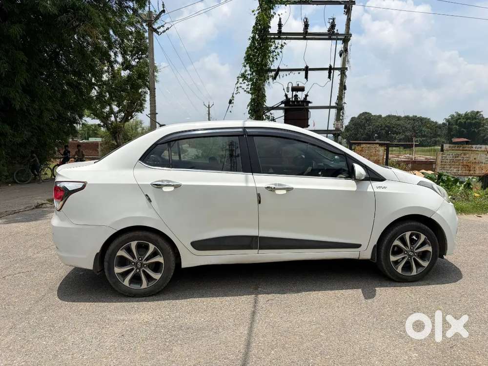 Hyundai Xcent 2015 Petrol 2nd Owner