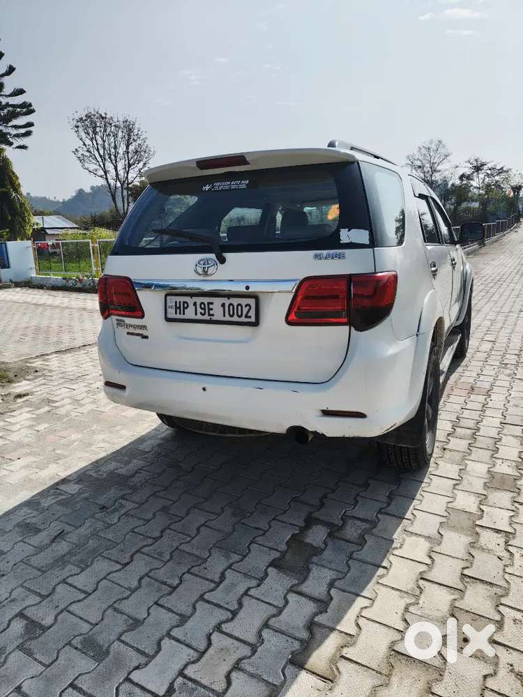 Toyota Fortuner 2010 Diesel 230000 Km Driven