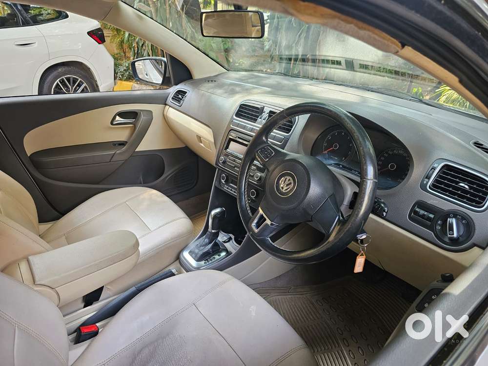 Volkswagen Vento 1.5 Highline Plus At 16 Alloy, 2012, Petrol