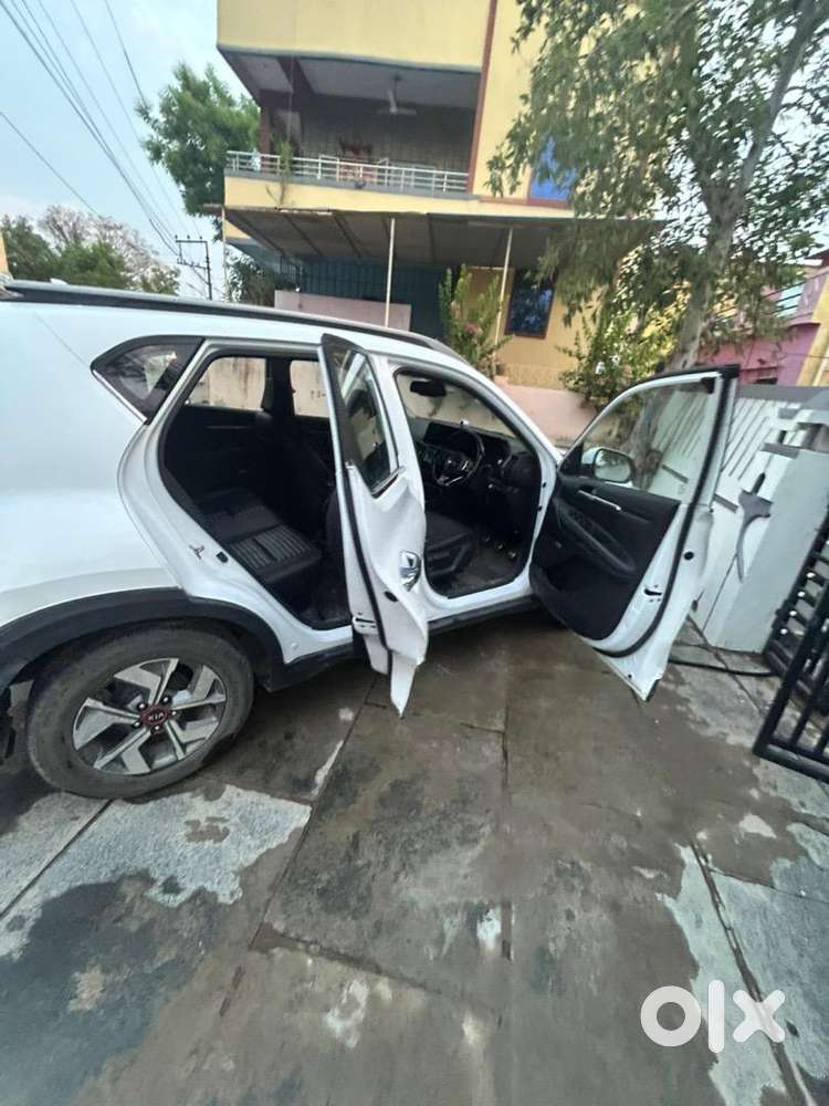 Kia Sonet 2021 Diesel Well Maintained