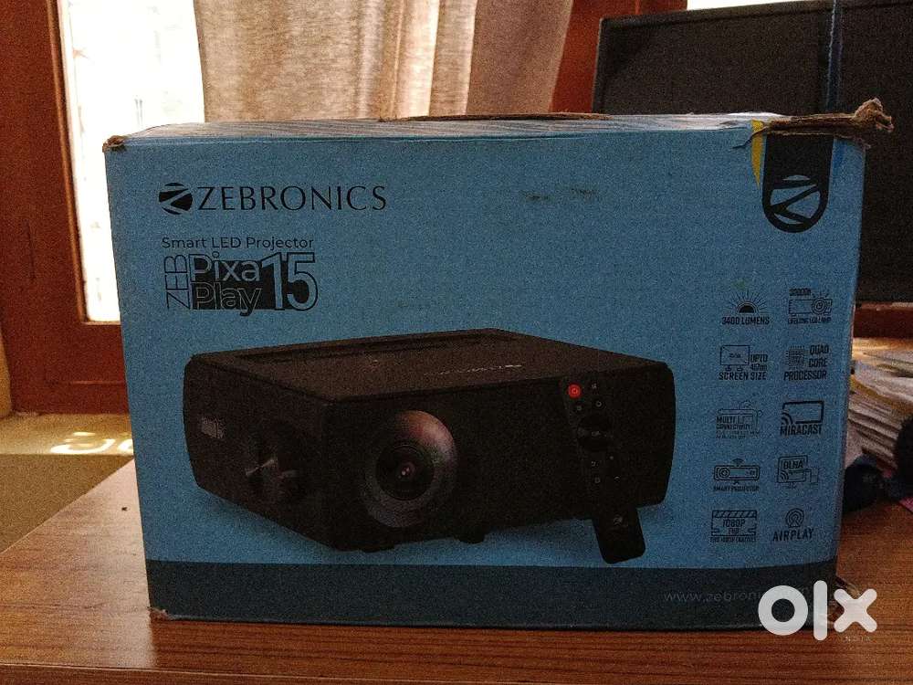 Zebronics projector