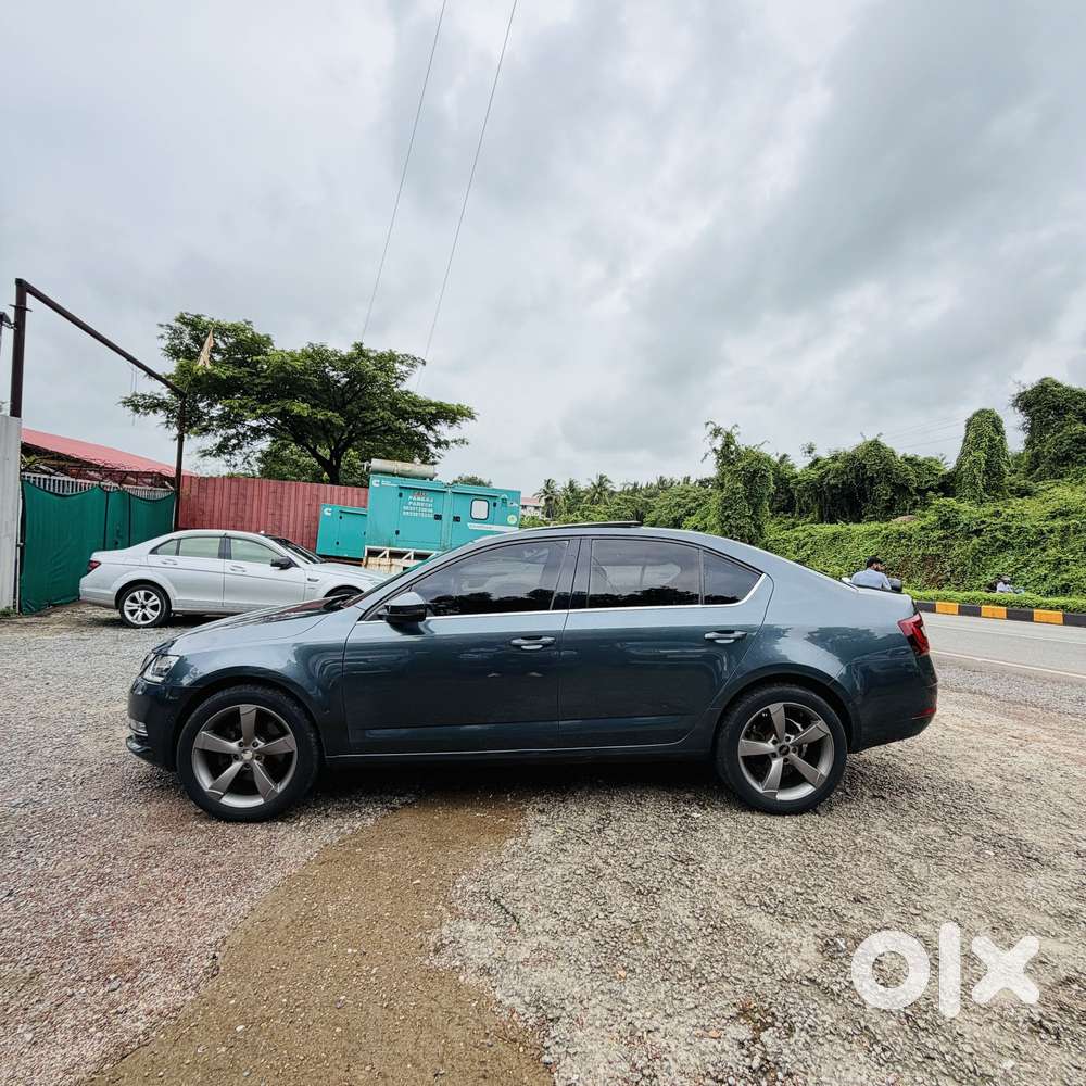 Skoda Octavia 1.8 Tsi Style At, 2017, Petrol