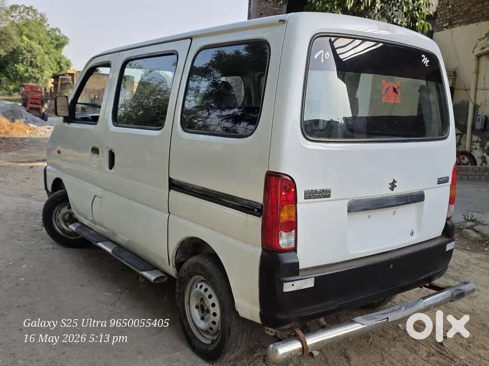 Neat And Clean Silent Engine Maruti Suzuki Eeco Cng