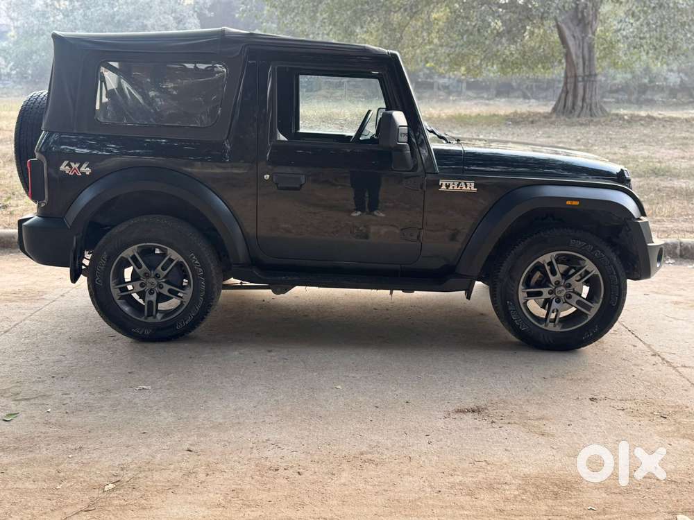 Mahindra Thar Lx Convertible Top Diesel Mt 4wd, 2022, Diesel