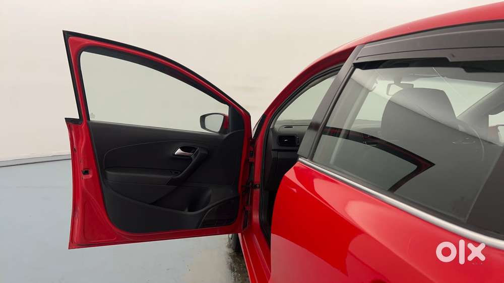 Volkswagen Polo Petrol Comfortline 1.2l, 2016, Petrol